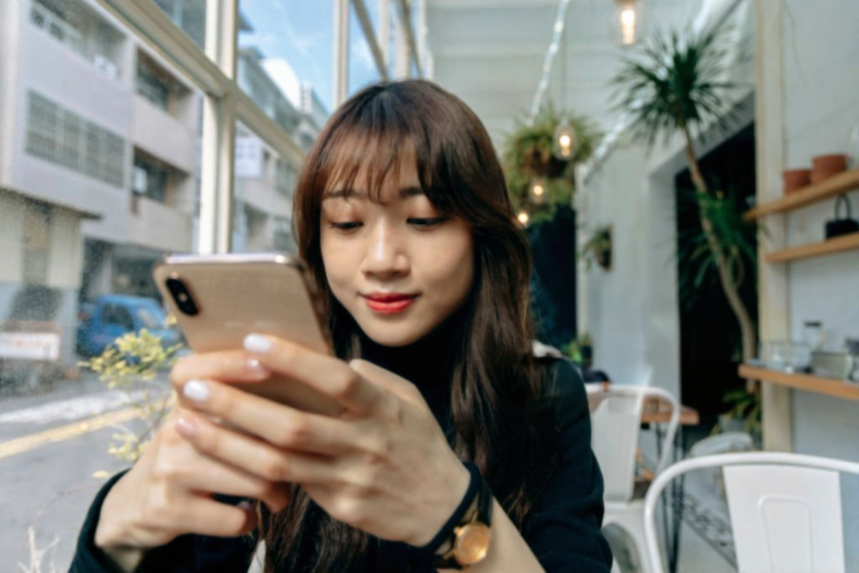 18245893-8a02-49f9-b084-b0a14d6549c5